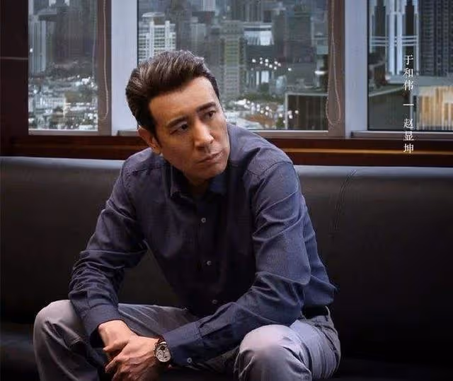 相守30年!窮小子18歲愛上了鄰家女「從零拚到有」不離棄 成名後鬧緋聞「不負糟糠妻恩」讓太太很放心