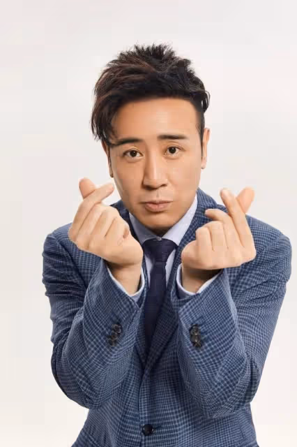 相守30年!窮小子18歲愛上了鄰家女「從零拚到有」不離棄 成名後鬧緋聞「不負糟糠妻恩」讓太太很放心