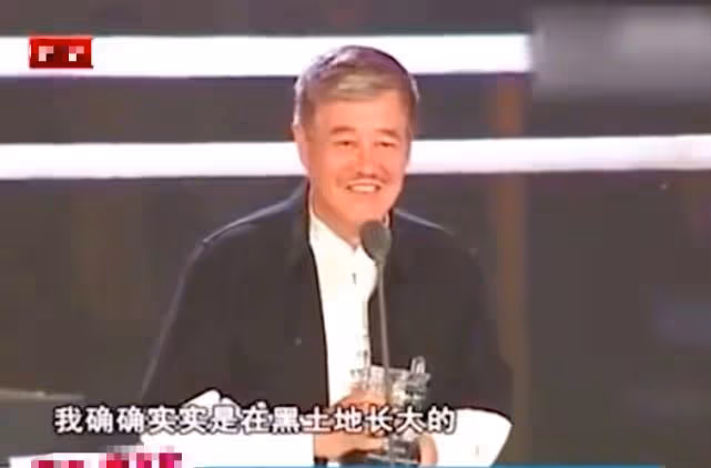 華鼎獎經典一幕:趙本山馮小剛互扇耳光,明嘲暗諷互揭老底太卷了