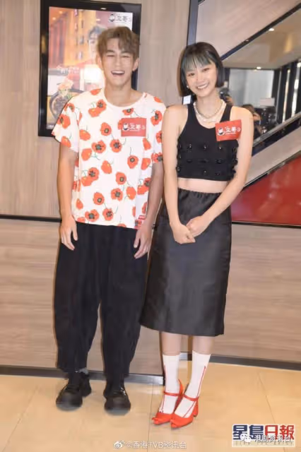 被贊是港圈現役最帥鮮肉！Jeffrey新劇池中甩褲爆笑登場