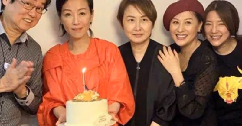 瘦成皮包骨、青筋凸出，8位脫相式衰老的女星，今昔對比差距大