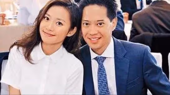 瘦成皮包骨、青筋凸出,8位脫相式衰老的女星,今昔對比差距大