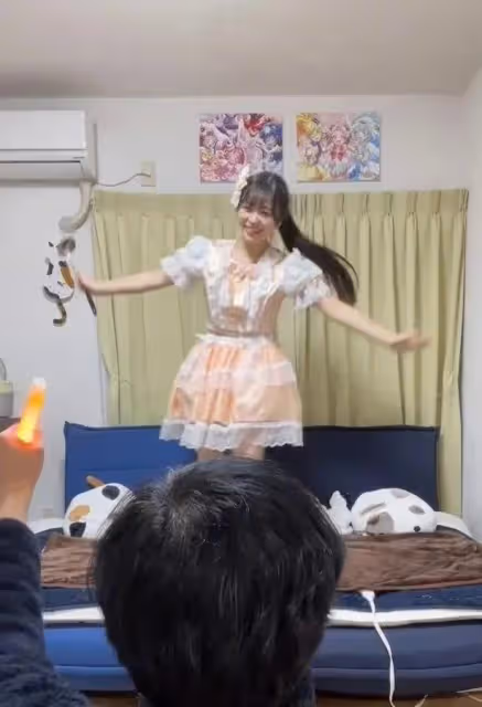 真老公粉!前偶像與粉絲結婚,兩人相差27歲,老公和岳母一樣大?