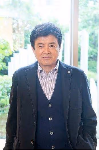 61歲山口百惠最新近照;歲月從不敗美人,優雅老去是人生最大的福分!