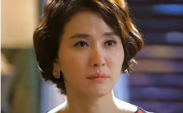 李一花:被譽為韓版王祖賢,憑藉「善德媽媽」爆紅,三婚遇見真愛