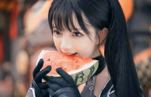 楊冪狐妖小紅娘造型翻車了,被吐槽是千年老妖,還不如網紅Cos