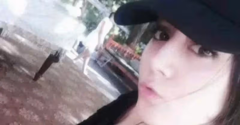 迪麗熱巴非主流造型爆出，稱霸QQ空間的級別，真是「姐非過，沒丑過」