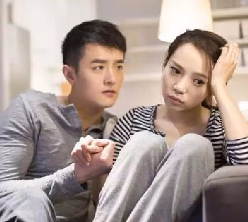 岳父岳母在我家，老婆讓我洗碗，我說晚一會，她把碗全部摔了