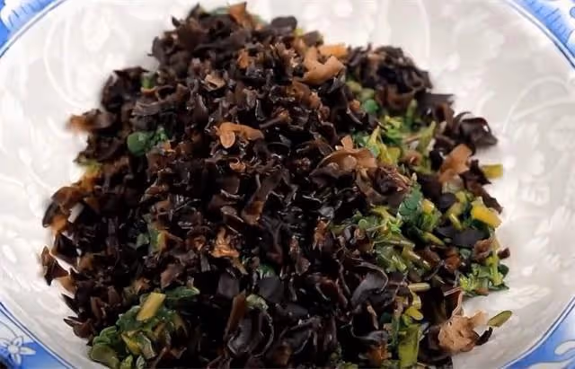 馬齒莧夏天新吃法，不炒不涼拌，做出來好看又好吃，比肉還解饞