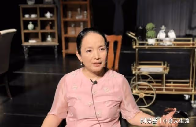 呂麗萍晚年不保，從敬重的老戲骨到萬人唾棄，她到底經歷了什麼？