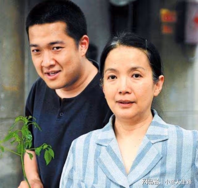 呂麗萍晚年不保，從敬重的老戲骨到萬人唾棄，她到底經歷了什麼？