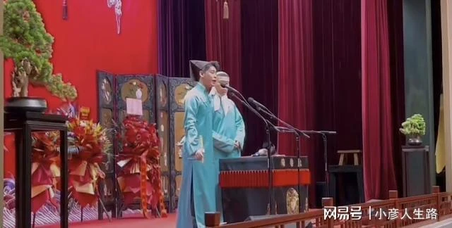 德雲社張雲雷回歸小劇場，時隔一年多，與搭檔楊九郎同台說相聲