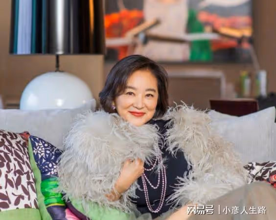 林青霞老公是誰?嫁二婚富商頻傳婚變,待繼女如親生