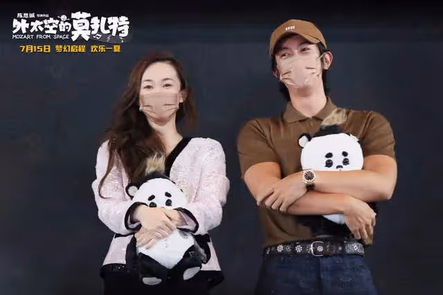 陳思誠新電影陣仗大!請動周星馳做宣傳,佟麗婭陳佩斯帶娃捧場