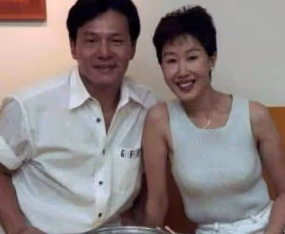 《包青天》男星騙妻千萬 出軌證據塞滿三部手機