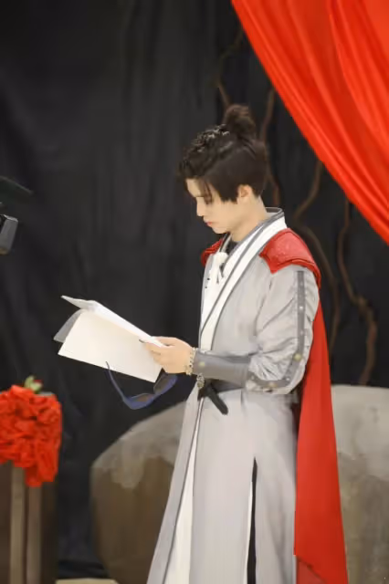 任嘉倫再出古裝新造型!《嗨放派2》有望和迪麗熱巴白鹿再合作?
