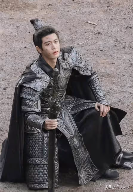 任嘉倫再出古裝新造型!《嗨放派2》有望和迪麗熱巴白鹿再合作?