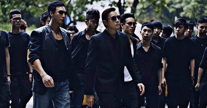 向華強為什麼會演《賭神》龍五,不僅是因為王晶,還因為家族背景