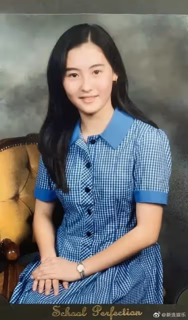 美貌基因來自爺爺! 「張柏芝爺爺照片爆光」鼻子和臉型比她更優越:帶上假髮就是柏芝本人了~