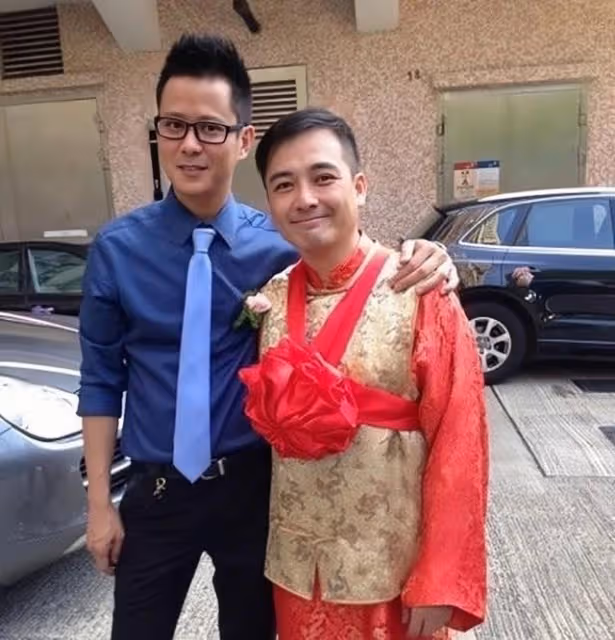 TVB前知名男星罕見現身!身材發胖髮際線後移,娶小16歲妻子