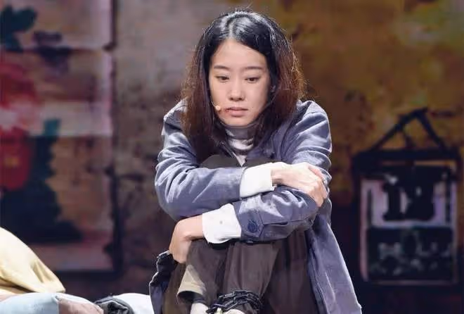 曾經土到掉渣,現今光彩照人的7位女星,個個是「逆天改命」