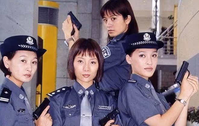 曾經土到掉渣,現今光彩照人的7位女星,個個是「逆天改命」