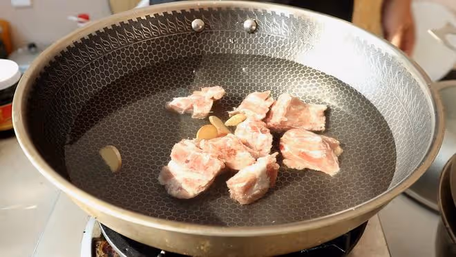 「入伏一碗湯,何需開藥方」,三伏天,建議多喝這6道爽口解膩湯
