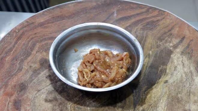 建議中老年人:伏天少吃米麵和肥肉,餐桌多「4樣」,越吃越健康