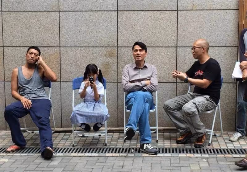 54歲林家棟受傷:劉德華小弟熬成影帝,今年3個提名,還能拿獎嗎?