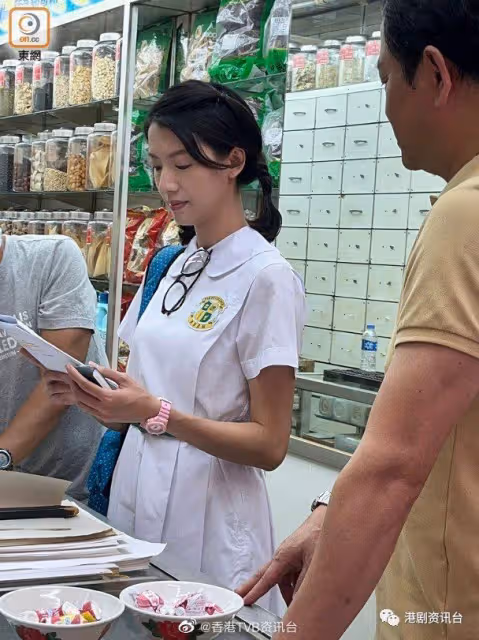 TVB視後學生裝零違和!自揭秘史折短校裙曳曳