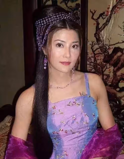 一代「打女」楊麗菁的傳奇生涯,53歲的她,身材火辣不減當年