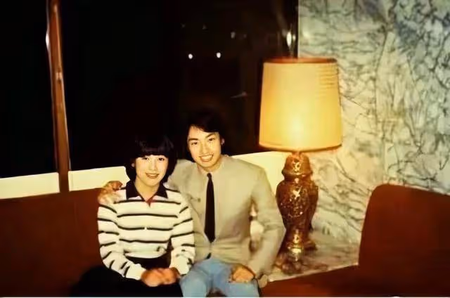 67歲費玉清至今不娶,只為守「忠」?始終「忘不了日本未婚妻」友人曝「每年9月他都會消失」:忠孝兩難全!
