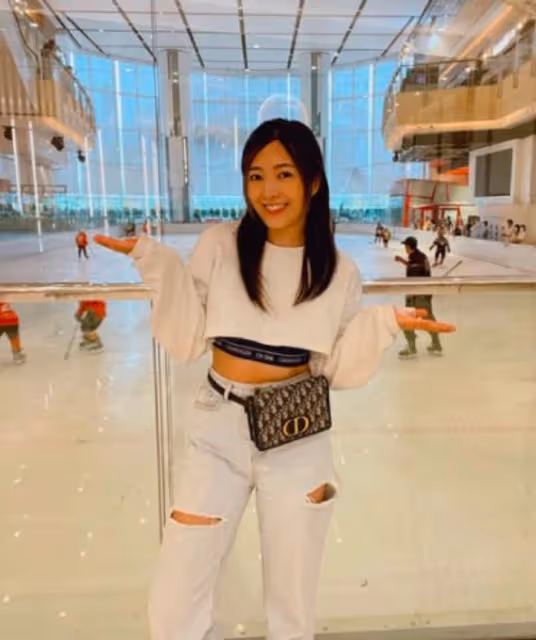 29歲女星曝娛樂圈潛規則!醉酒後慘遭老闆抓進房,被摁住行為猖狂