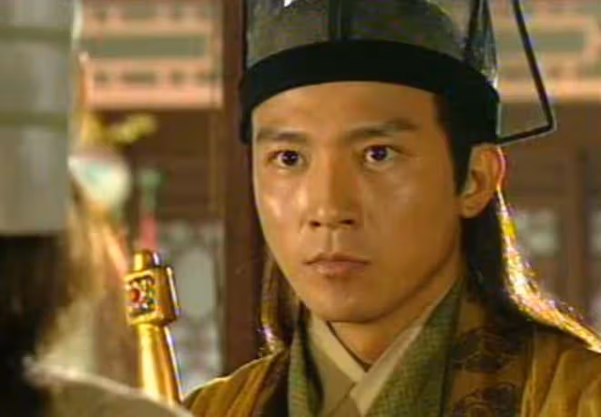 51歲男星劉永健久違現身,被吐槽老到認不出,臉色突變裝作要發怒