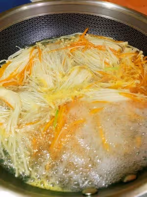 涼拌金針菇