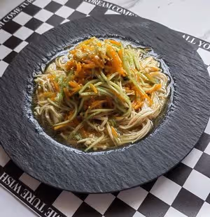 涼拌金針菇