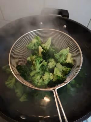 素炒西蘭花