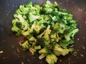 素炒西蘭花