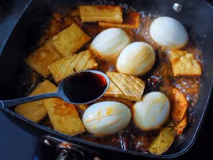 吮指回味 l ㊙️麻辣鴨翅