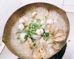 快手減脂餐：白葡萄酒煮蛤蜊