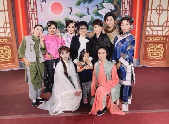 資深名伶王金櫻,3歲開始登臺,一天學都沒上過,從歌仔戲中悟透人生,用經驗教授後輩:歌仔傳承是我的責任