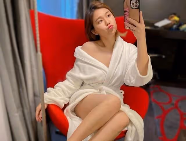 惹火!TVB前女星為不留遺憾推寫真集,傳因過度性感而離婚收場