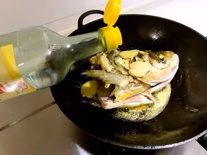 魚頭燉蘿蔔