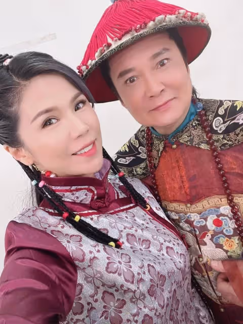 演藝大哥硬上!35歲女星「睡到一半遭壓床」內衣全解開 爆有人被灌茫「肚子搞大了」
