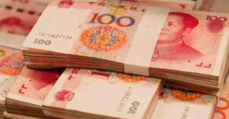 過年給了孫子兩萬，隔天他卻說：奶奶！爸媽分了我的錢，再給五千