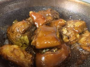 極簡版醬燜豬蹄30分鐘