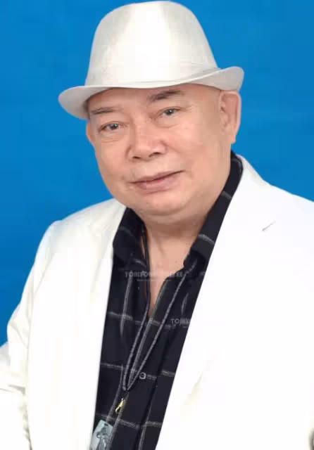 黃一飛在內地豪慶80大壽,十幾位香港戲骨現身祝賀,林威滿頭花白