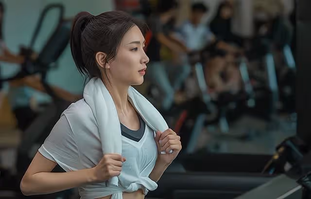 「婚房加名,彩禮加20萬,否則不下車」新郎:給你20塊打車,滾