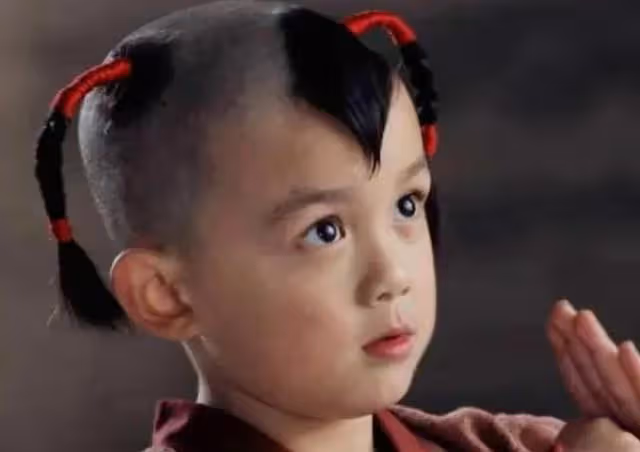 不愧是「年輕老演員」,演美強慘少年將軍,還有誰比吳磊更合適