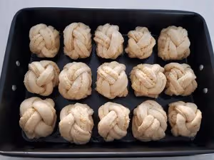椰蓉麵包卷